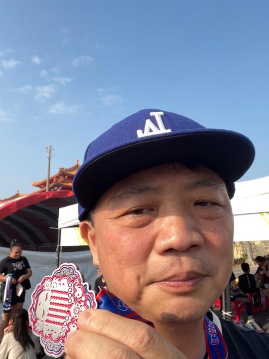 江 小樹