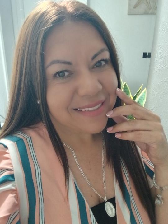 Rosy Alvarez