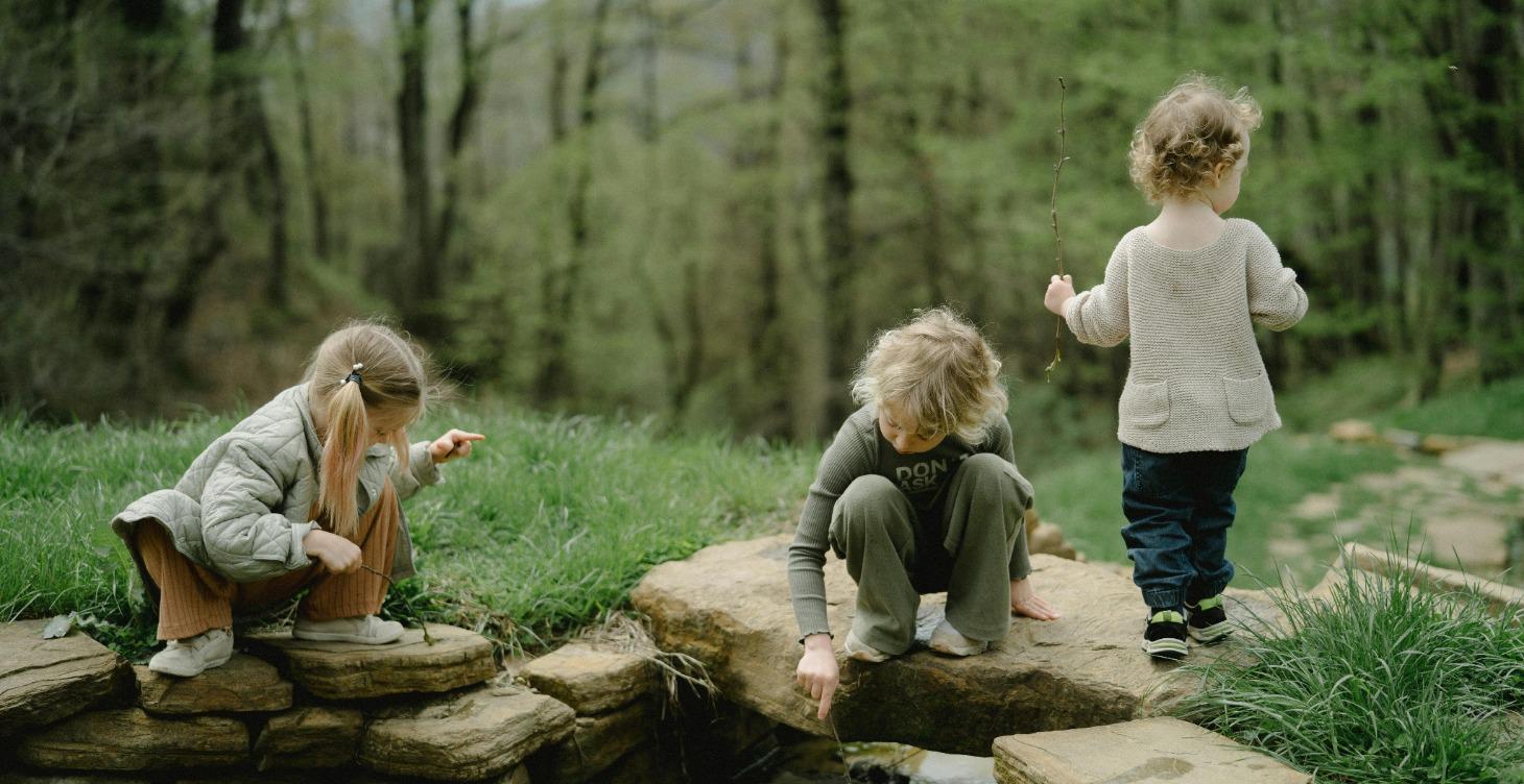 How to teach English naturally to toddlers