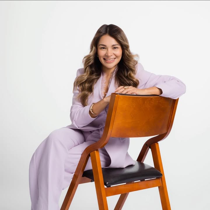 Astrid Flores