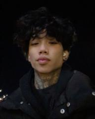 Théo Kang