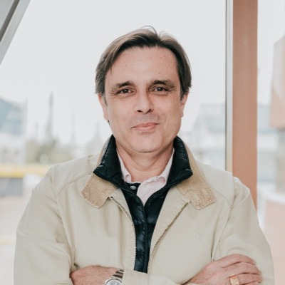 Leoncio M Garrido
