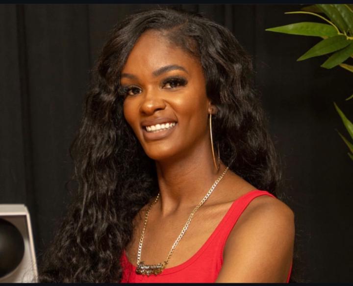 Dyneecia Shorter-Murphy