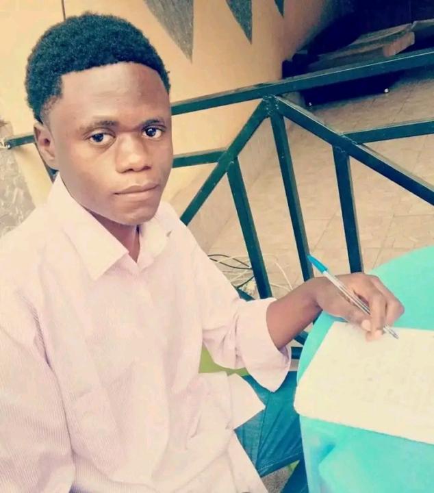 Henock Mavungu Écrivainnègre