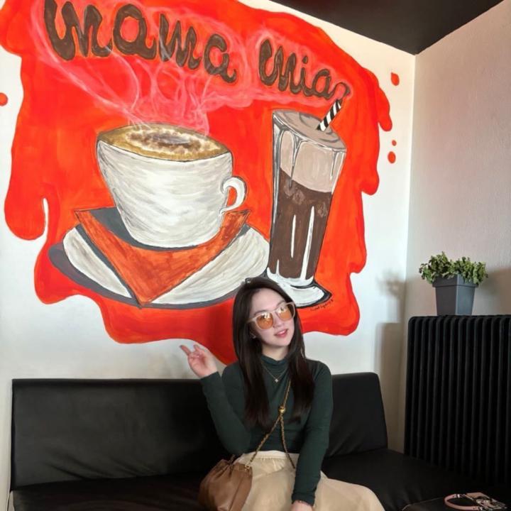 Mia Hu