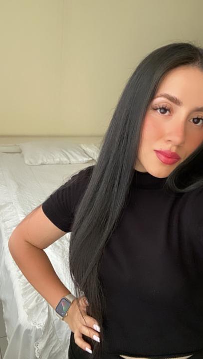 Kenia Lopez
