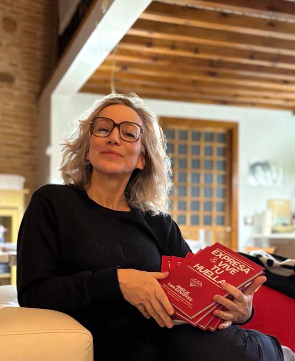 Amélie Yan-Gouiffes