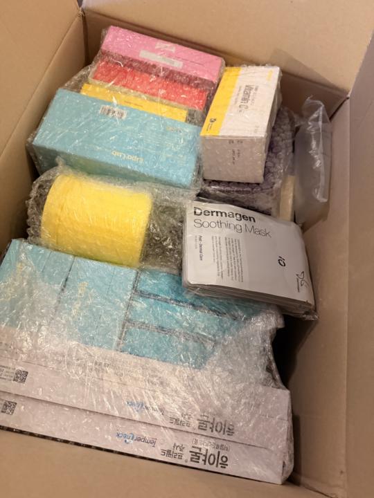 🎉🎉GOODIES🎉🎉