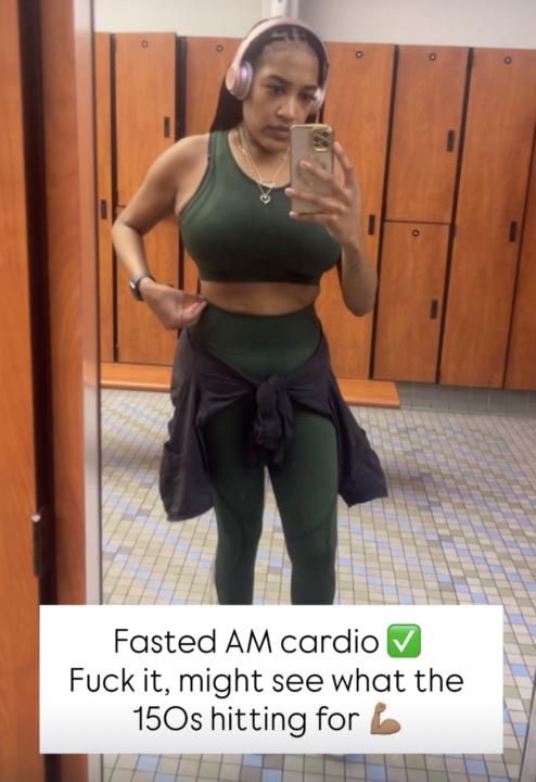 Ya girl weighed in at her lowest EVER at 164 lbs today! And to think my original goal weight was 185 😭 Think I might see what the 150s will hit for on my frame…