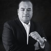 Carlos Rosales