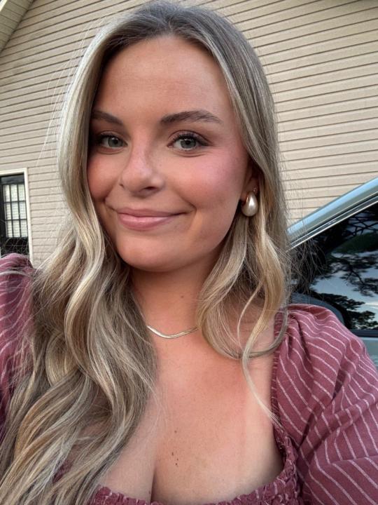 Dani Hall