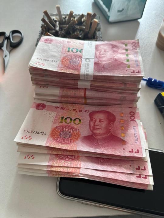 利奇 洪