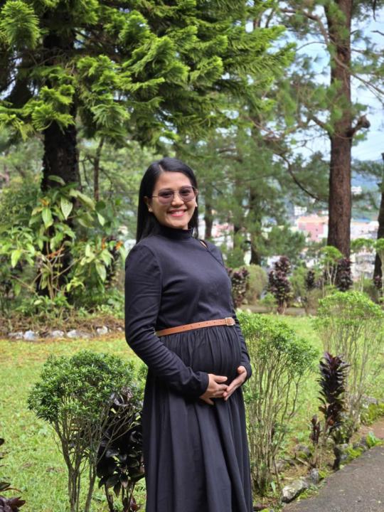 Leonica mhey Velasco