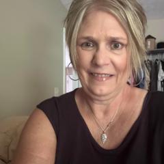 Deanna Lange