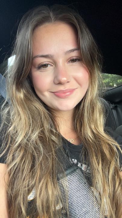 Madeline Theroux