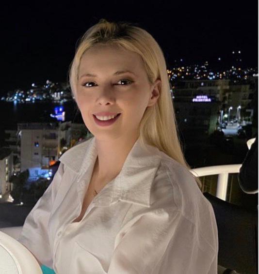Redona Hoxhara
