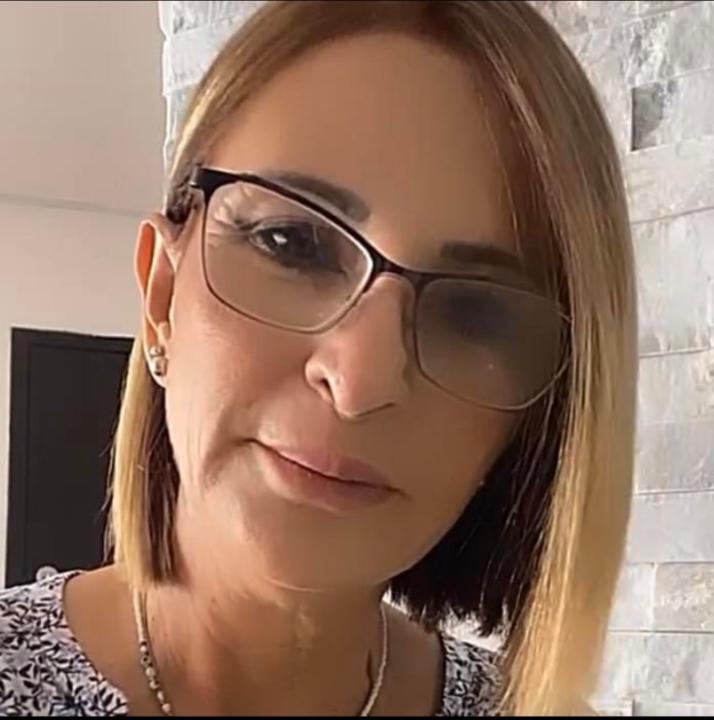 Claudia Castro