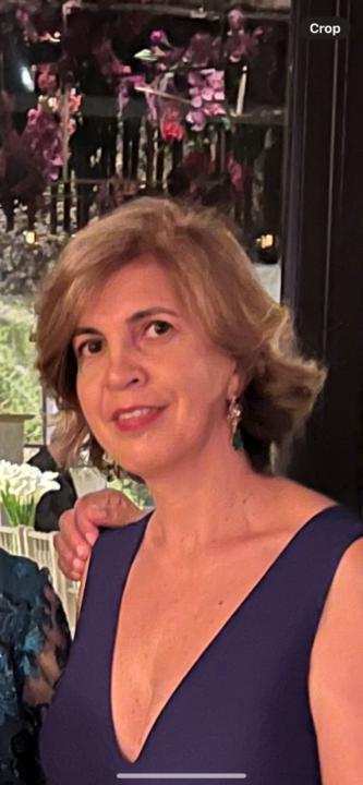 Adriana Cavalcanti Ferreira