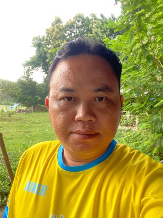 Kittipong Dan lap on
