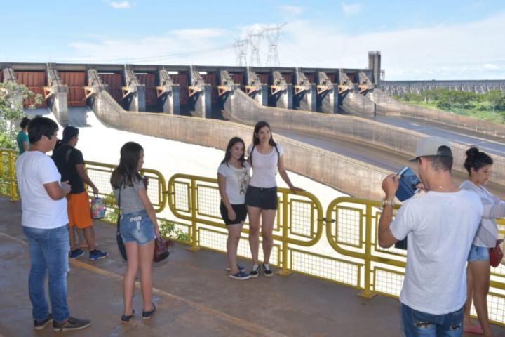 Lange Feiertage machen Itaipú zur meistbesuchten Sehenswürdigkeit des Landes
