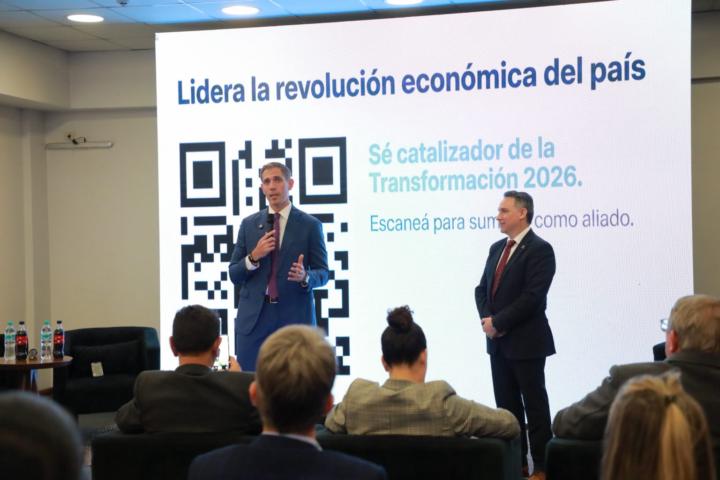 Strategische Agenda 2026, in der Kleinst-, Klein- und Mittelunternehmen (KKMU) als Kernstück der produktiven Entwicklung im Mittelpunkt stehen