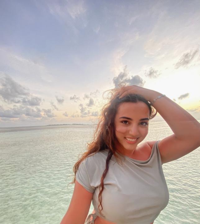 Dilara Yıldız