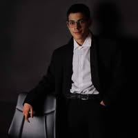 Антон Стефанов
