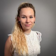 Carolin K