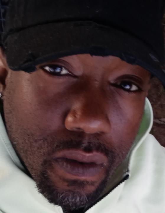 Amir White