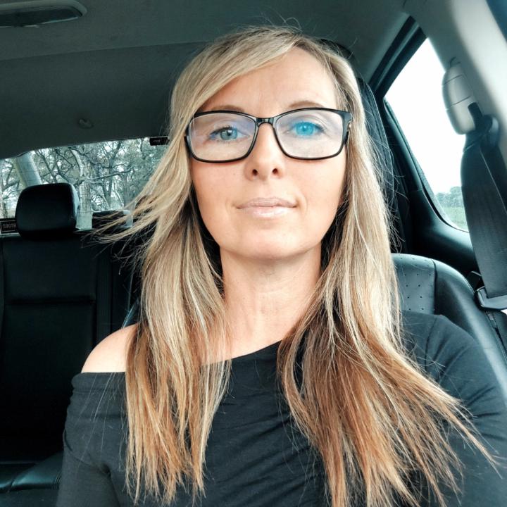 Angela Mead