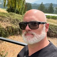 Brett Stephen