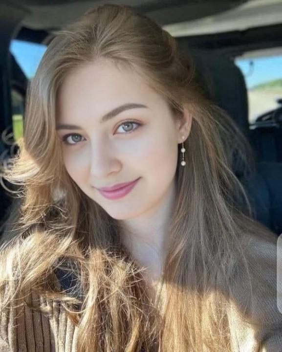 Andriana Rose