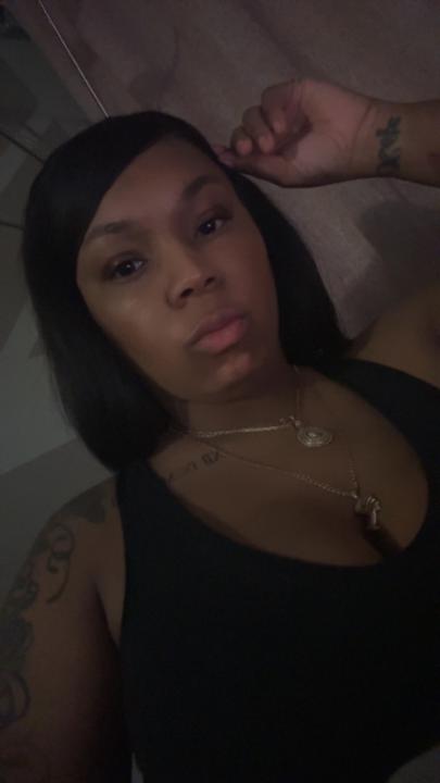 Shantelle Holder