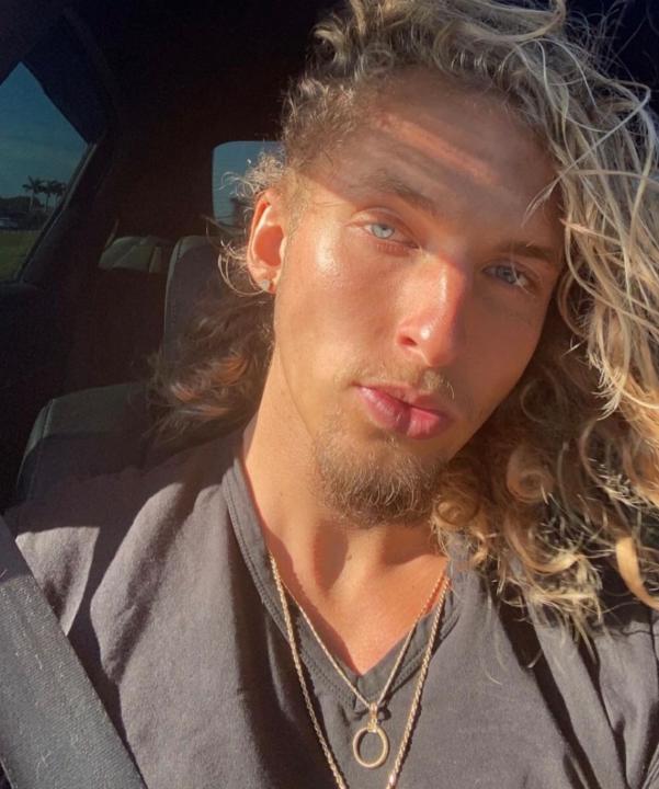 Josh Pelton