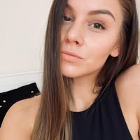 Dorottya Szentmariay