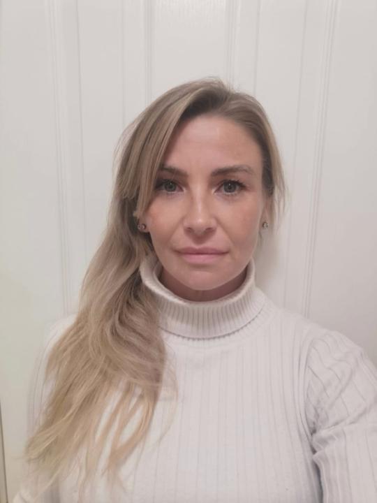 Candice-Lee English