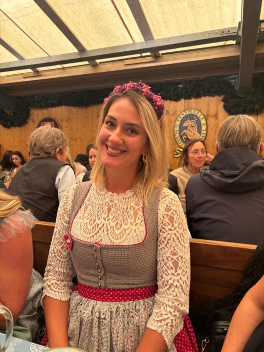 Katharina Neshat-Mobini