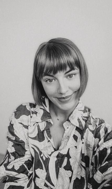 Julia Melczer