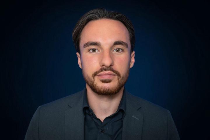 Mirko Debecker