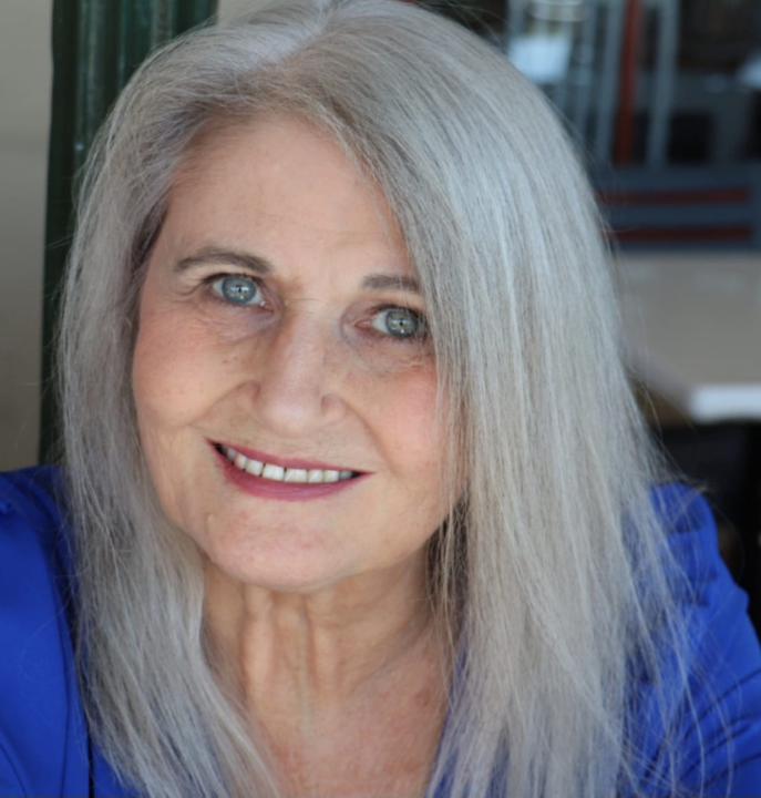 Yvonne Blom