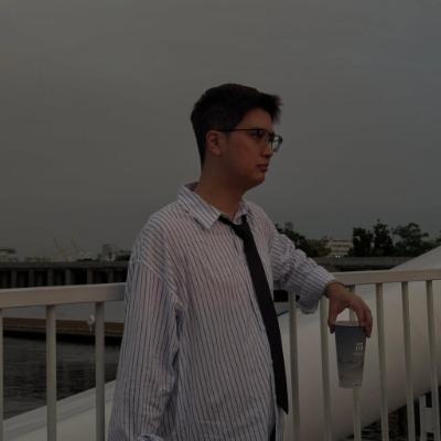 君華 陳