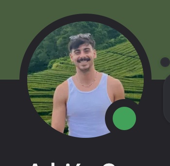 Adrián Carmona