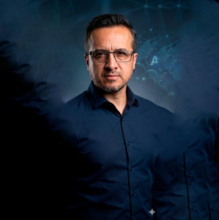 Christian Gangotena J.