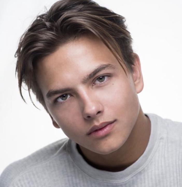 Artur Zolo