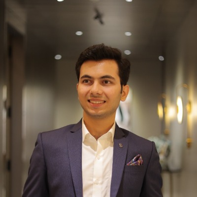 Vvinit Paryani