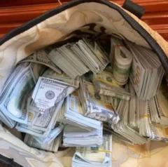 Sharee Multimillionairess Flowers