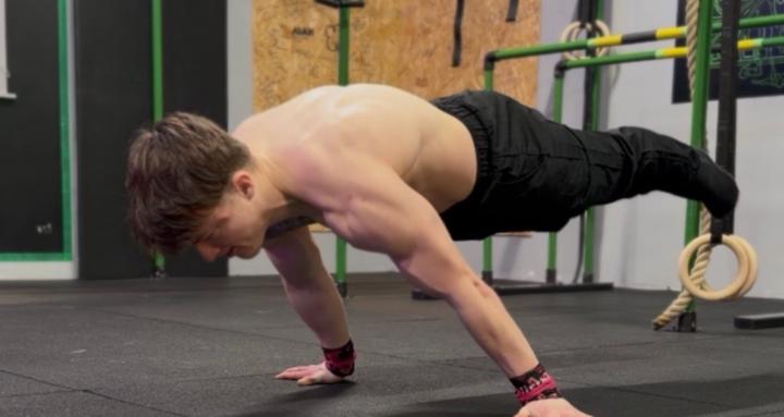 Ryan Davidson Calisthenics