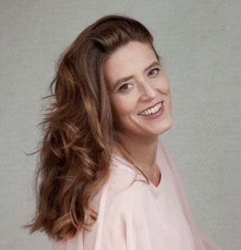 Monica Josefine Hjelle