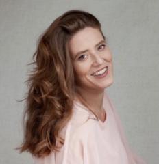 Monica Josefine Hjelle