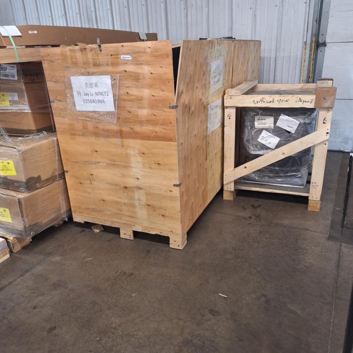 📢 This just in shipping 🚢 